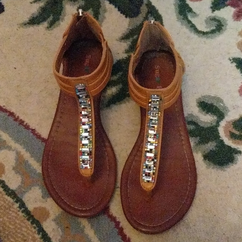 Sugar foot sandles